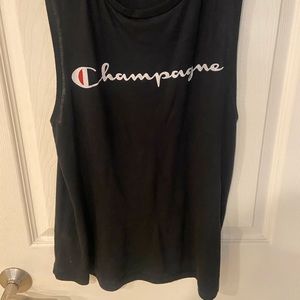 Such a cute tank! worn ONCE!!! 🥂🥂